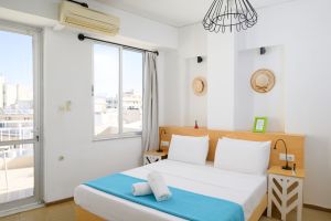 Crops Suites Heraklion Accommodation Bedroom